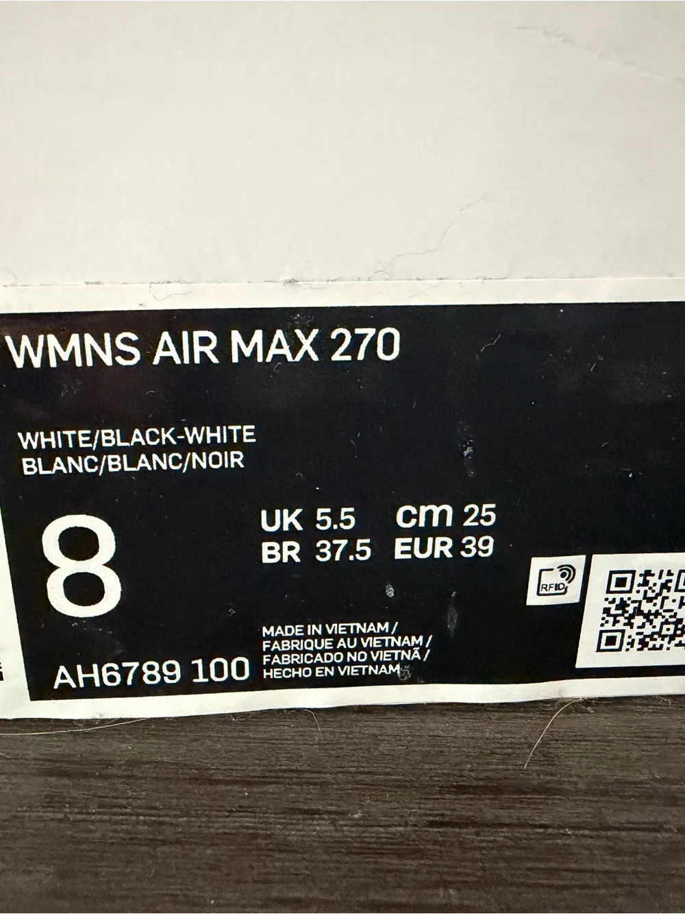 Nike White/Black Air Max 270 Women's Sneakers